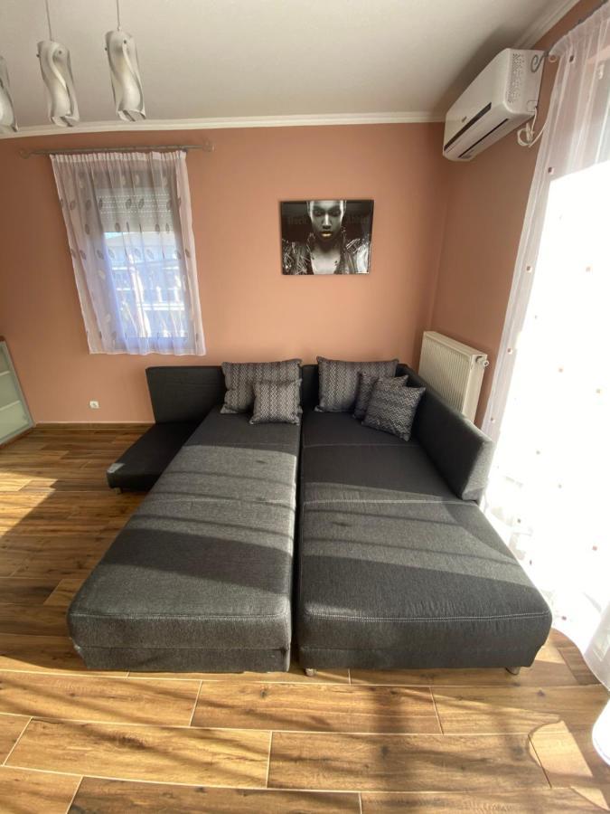 Dorina Wellness Apartman 시오포크 외부 사진